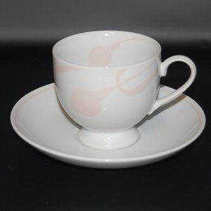 Mikasa Classic Flair Peach Cup & Saucer
